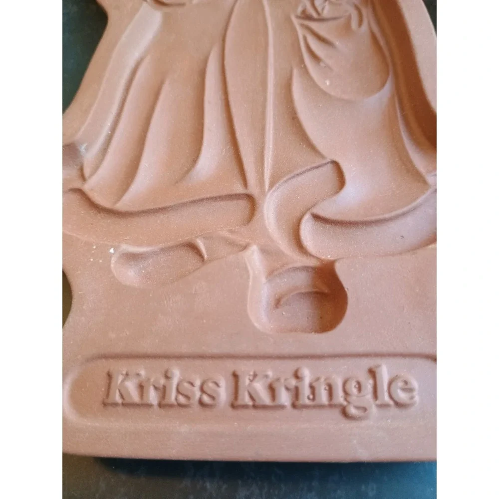 Vintage Longaberger Pottery Cookie Mold 1991 Kris Kringle Christmas Santa Cutter